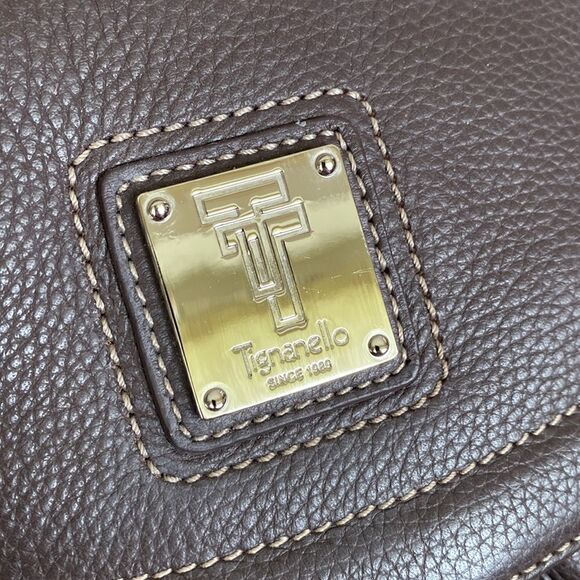 NWOT Tignanello Brown Leather Cross Body Bag - Picture 8 of 14